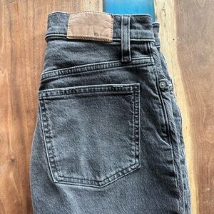 Madewell Balloon Jeans in grey/black size 25